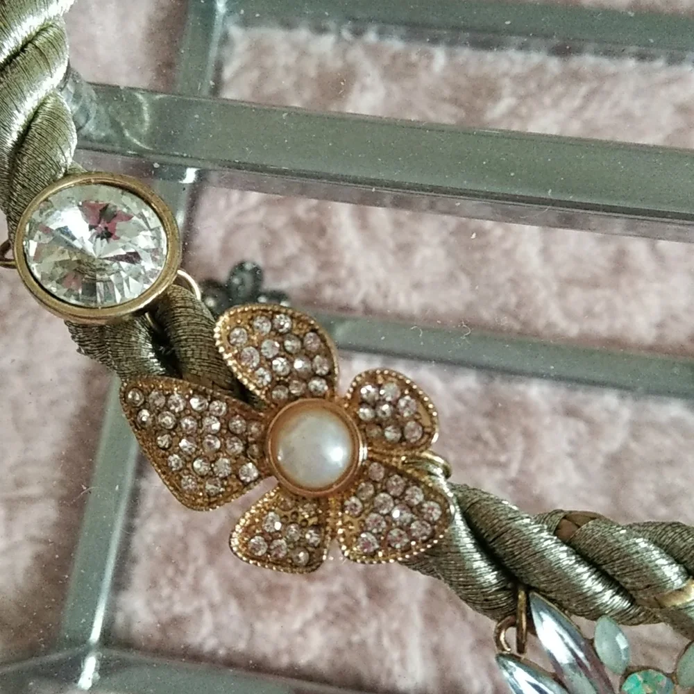 Starburst Statement Corded Necklace - Picture 4 of 8